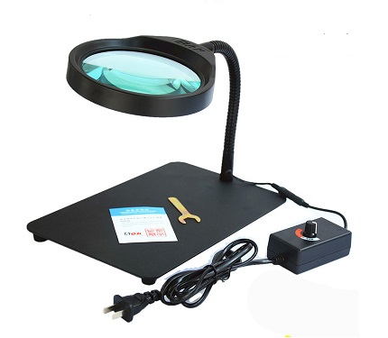 ESD LED Desk type Manifying lamp.jpg